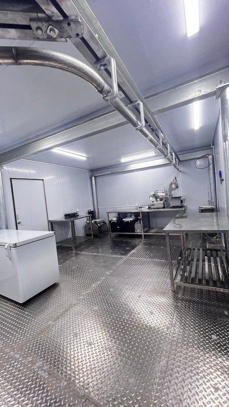 Stainless steel preparation room